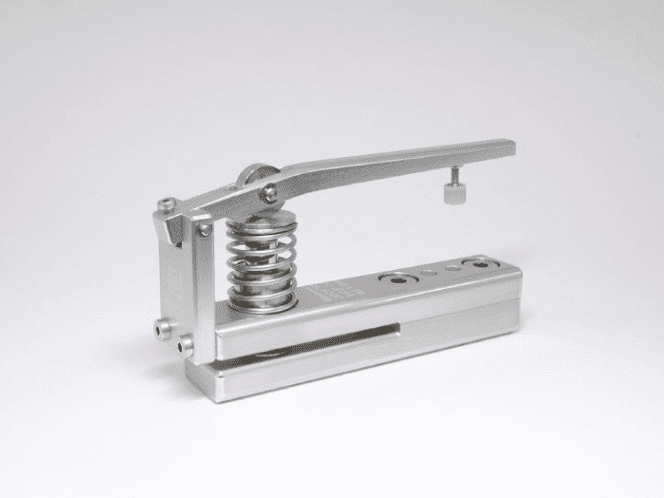 電極抜きハンドパンチ